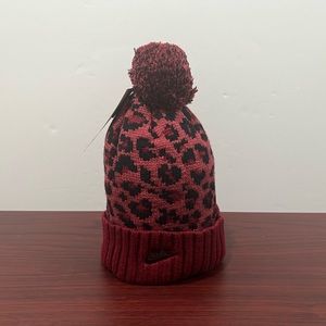 Nike Sportswear, Women’s Hat, DM8403-690, Burgundy & Black